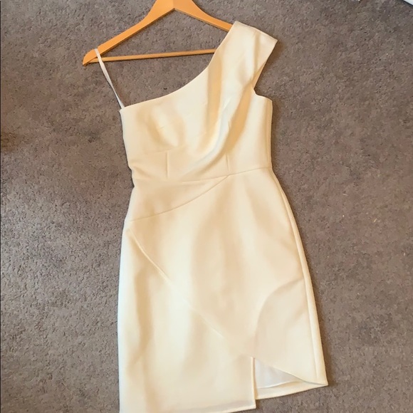 bcbg aryanna dress